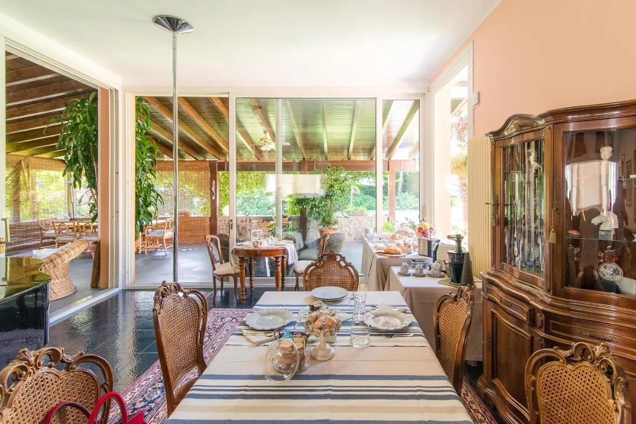 B&B 3 Tigli Maslianico 3*,  Italië