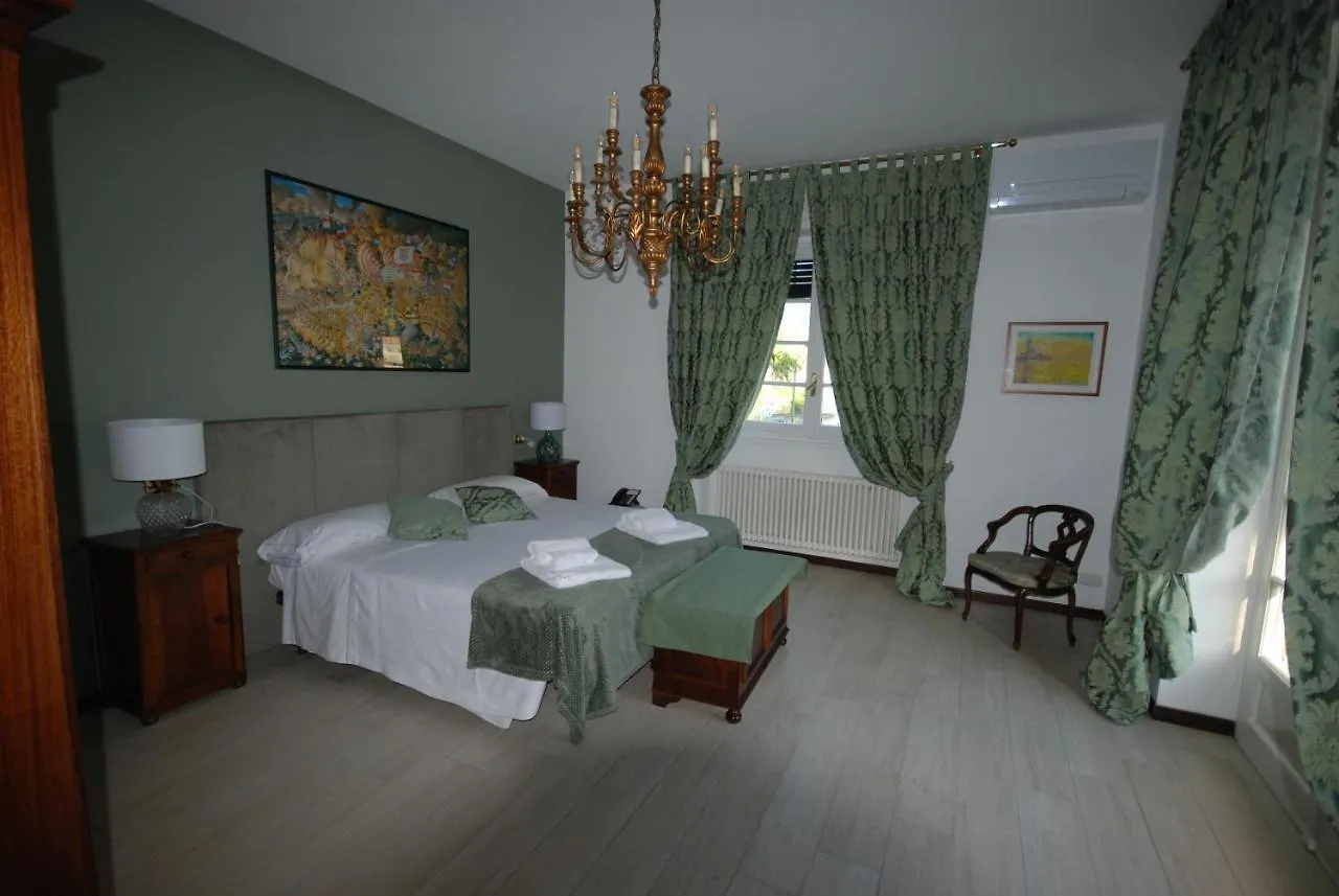 B&B 3 Tigli Maslianico Bed & Breakfast